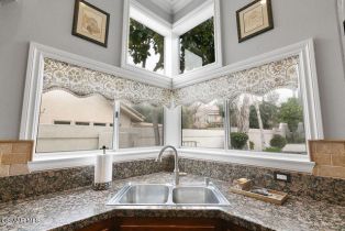 Single Family Residence, 136 Heath Meadow pl, Simi Valley, CA 93065 - 22