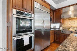 Single Family Residence, 136 Heath Meadow pl, Simi Valley, CA 93065 - 24