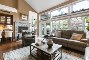 Single Family Residence, 136 Heath Meadow pl, Simi Valley, CA 93065 - 30