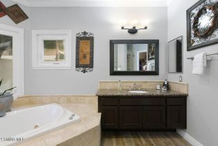 Single Family Residence, 136 Heath Meadow pl, Simi Valley, CA 93065 - 43