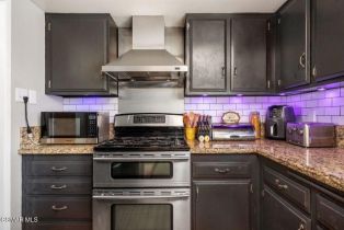 Single Family Residence, 1076 Calle Contento, Thousand Oaks, CA 91360 - 15