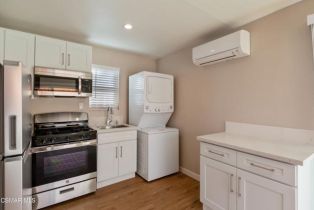 Single Family Residence, 647 Brossard dr, Thousand Oaks, CA 91360 - 38