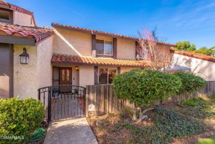 Condominium, 27506 Rondell st, Agoura Hills, CA 91301 - 4