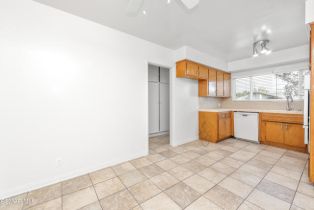 Single Family Residence, 22002 Ybarra rd, Woodland Hills, CA 91364 - 18