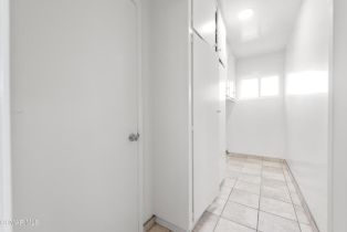 Single Family Residence, 22002 Ybarra rd, Woodland Hills, CA 91364 - 23