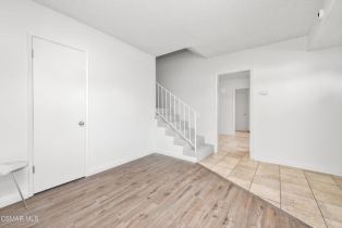 Single Family Residence, 22002 Ybarra rd, Woodland Hills, CA 91364 - 9