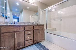 Condominium, 21301 Erwin st, Woodland Hills, CA 91367 - 13