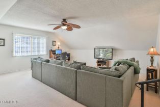 Single Family Residence, 5260 Edgeware dr, Calabasas, CA 91301 - 35