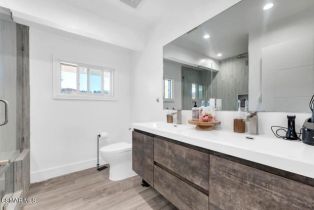 Single Family Residence, 11 Pinewood ave, Oak Park, CA 91377 - 15