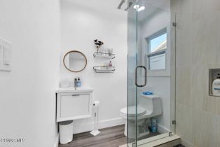 Single Family Residence, 11 Pinewood ave, Oak Park, CA 91377 - 16