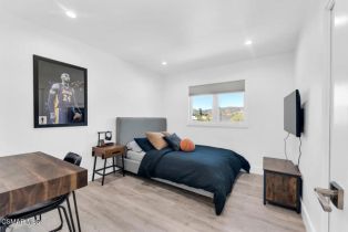 Single Family Residence, 11 Pinewood ave, Oak Park, CA 91377 - 22