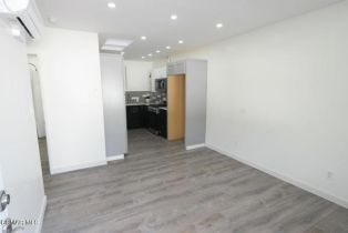 , 718 Greenbriar ave, Simi Valley, CA 93065 - 3