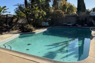 Single Family Residence, 20819 Exhibit ct, Woodland Hills, CA 91367 - 11