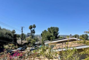 Single Family Residence, 20819 Exhibit ct, Woodland Hills, CA 91367 - 15