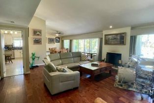 Single Family Residence, 20819 Exhibit ct, Woodland Hills, CA 91367 - 2