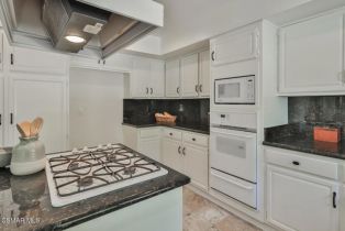 Single Family Residence, 270 Fox Hills dr, Thousand Oaks, CA 91361 - 28