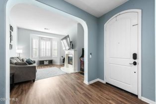 Single Family Residence, 1893 Seasons st, Simi Valley, CA 93065 - 3