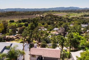 Single Family Residence, 23542 Ehlers dr, Chatsworth, CA 91311 - 25