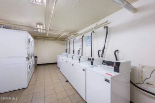 Condominium, 10982 Roebling ave, Wilshire Corridor, CA 90024 - 12