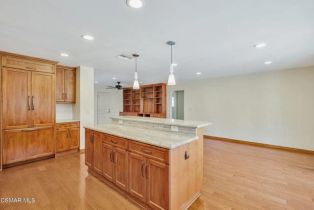 Single Family Residence, 1018 Calle Pinata, Thousand Oaks, CA 91360 - 17