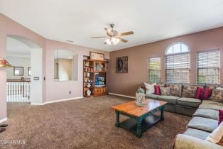 Single Family Residence, 368 High Meadow st, Simi Valley, CA 93065 - 35