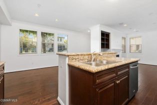 Townhouse, 1570 Silver Shadow dr, Newbury Park, CA 91320 - 12