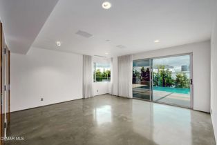 Single Family Residence, 3681 Alomar dr, Sherman Oaks, CA 91423 - 26