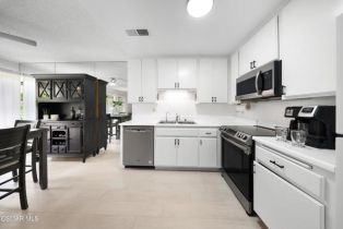 Condominium, 255 Sequoia ct, Thousand Oaks, CA 91360 - 12