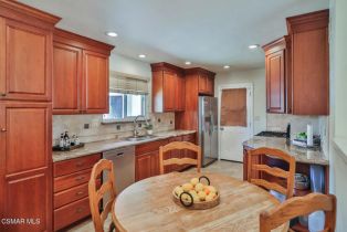 Single Family Residence, 1878 Moore st, Simi Valley, CA 93065 - 27