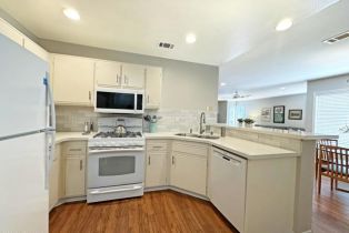 Condominium, 33 Via Colinas, Thousand Oaks, CA 91362 - 9
