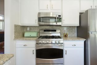 Single Family Residence, 6564 Woodcrest pl, Agoura Hills, CA 91377 - 10