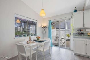 Condominium, 950 Quarterhorse ln, Oak Park, CA 91377 - 6