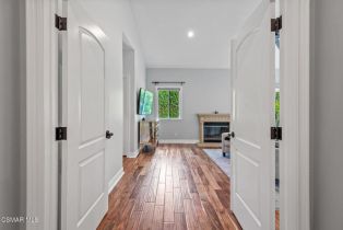 Single Family Residence, 4724 Noble ave, Sherman Oaks, CA 91403 - 25