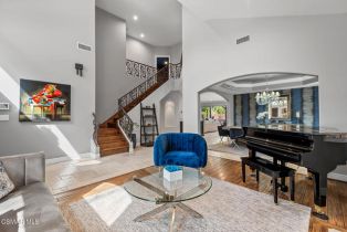 Single Family Residence, 4724 Noble ave, Sherman Oaks, CA 91403 - 4