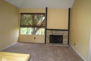 Condominium, 245 Oakleaf dr, Thousand Oaks, CA 91360 - 7