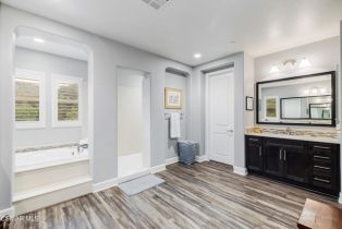 Single Family Residence, 6923 Ridgemark ct, Moorpark, CA 93021 - 52