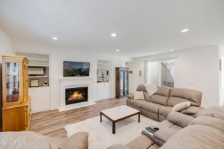 Single Family Residence, 12809 Lone Trail ct, Moorpark, CA 93021 - 19