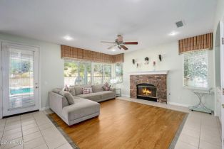Single Family Residence, 3622 Lang Ranch pkwy, Thousand Oaks, CA 91362 - 19
