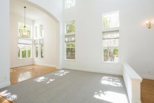 Single Family Residence, 1034 Lambourne pl, Oak Park, CA 91377 - 4