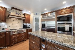 Single Family Residence, 411 Blackhawk dr, Newbury Park, CA 91320 - 9