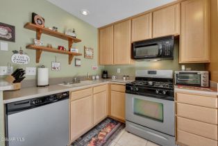 Condominium, 2018 Covington ave, Simi Valley, CA 93065 - 12