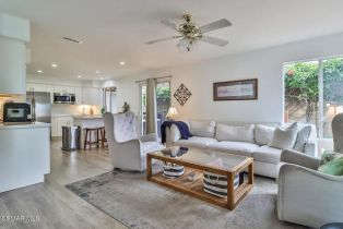 Single Family Residence, 1665 Calle Rochelle, Thousand Oaks, CA 91360 - 13