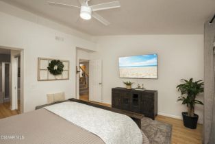 Single Family Residence, 439 Pesaro st, Oak Park, CA 91377 - 15