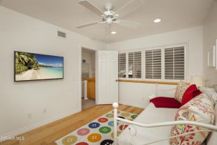 Single Family Residence, 439 Pesaro st, Oak Park, CA 91377 - 21