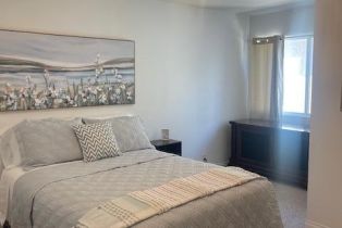 , 114 San Clemente ave, Oxnard, CA 93035 - 5