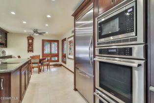 Single Family Residence, 383 Thorpe cir, Thousand Oaks, CA 91360 - 17