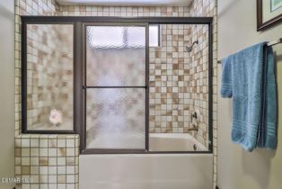 Single Family Residence, 383 Thorpe cir, Thousand Oaks, CA 91360 - 44