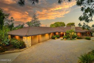 Single Family Residence, 383 Thorpe CIR, Thousand Oaks, CA  Thousand Oaks, CA 91360