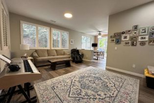 Single Family Residence, 1915 Seabreeze st, Thousand Oaks, CA 91320 - 4