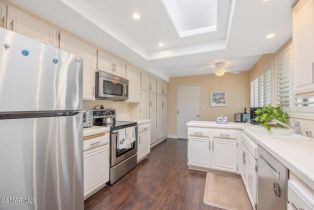 Single Family Residence, 17150 Village 17, Camarillo, CA 93012 - 12